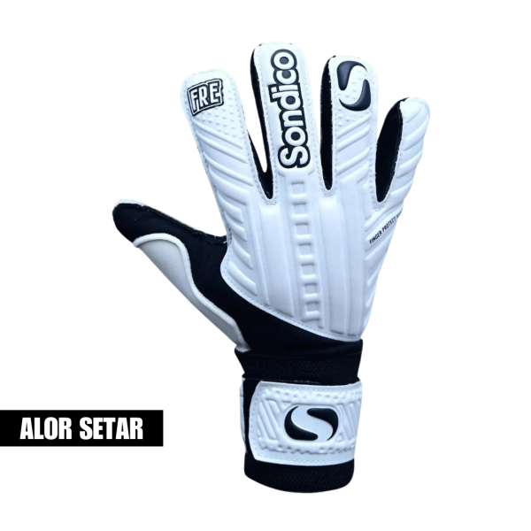 Sondico AeroSpine Junior GK Glove – Size 4