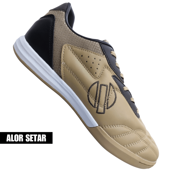 Quaser Stream Futsal Khaki – 9UK